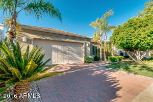 2028 E Gondola Ln, Gilbert, AZ 85234 photo 2