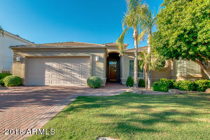 2028 E Gondola Ln, Gilbert, AZ 85234 photo 1