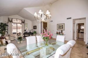 502 E Brookwood Ct, Phoenix, AZ 85048 photo 5