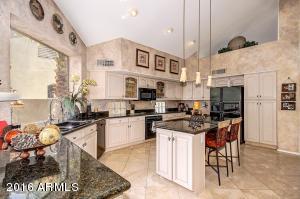 502 E Brookwood Ct, Phoenix, AZ 85048 photo 9