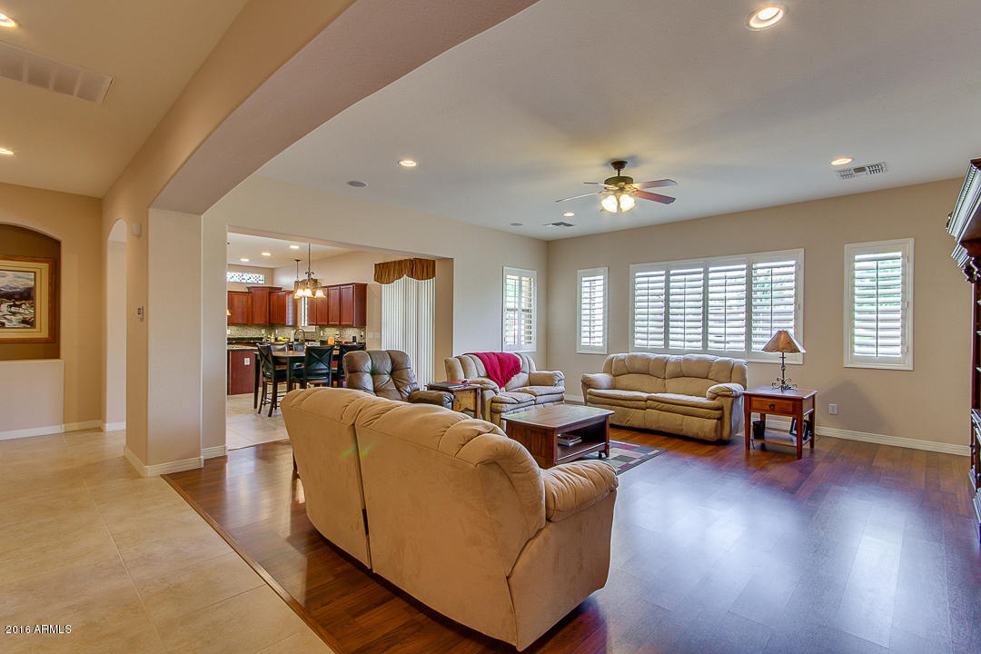 3023 E Warbler Rd, Gilbert, AZ 85297 photo 12