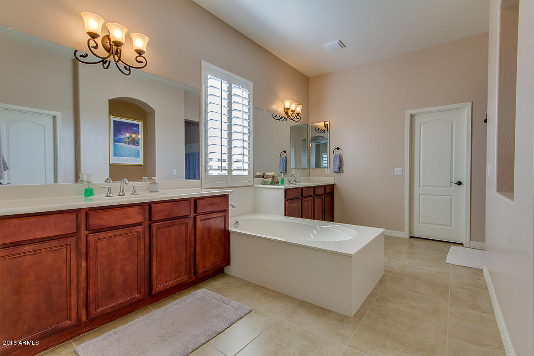 3023 E Warbler Rd, Gilbert, AZ 85297 photo 29