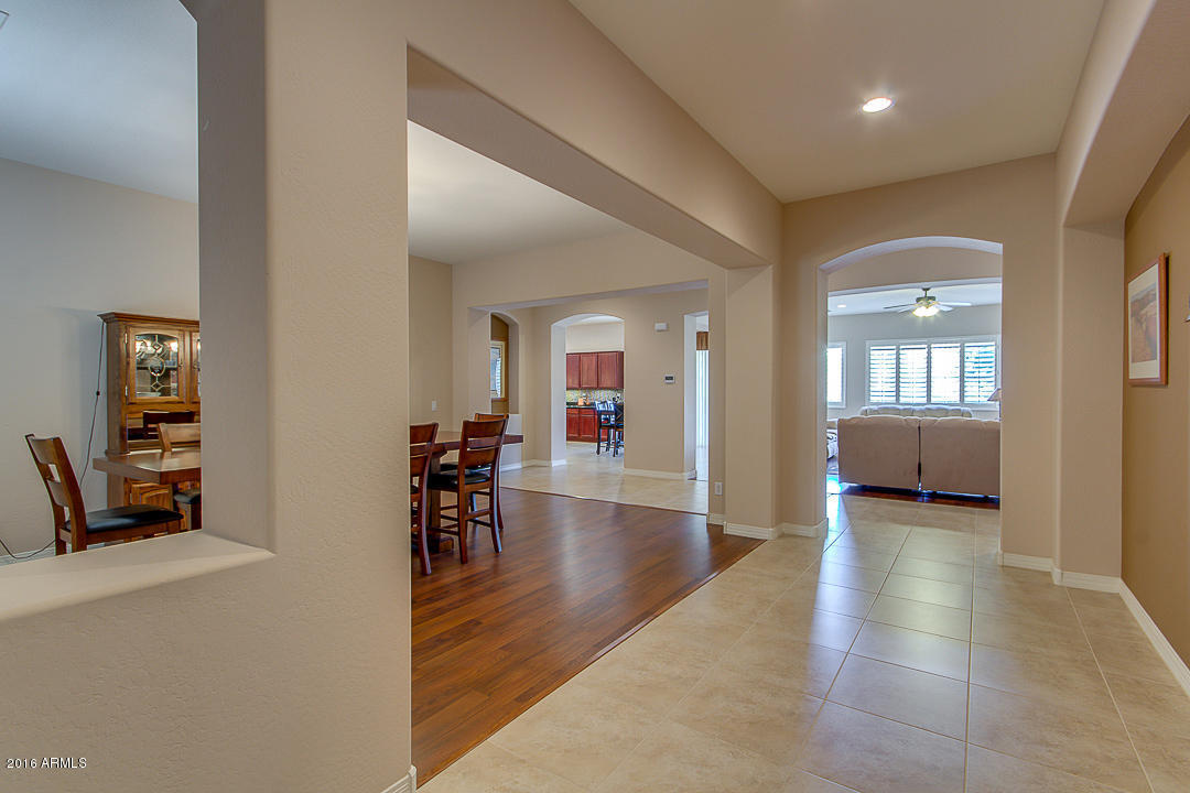 3023 E Warbler Rd, Gilbert, AZ 85297 photo 7
