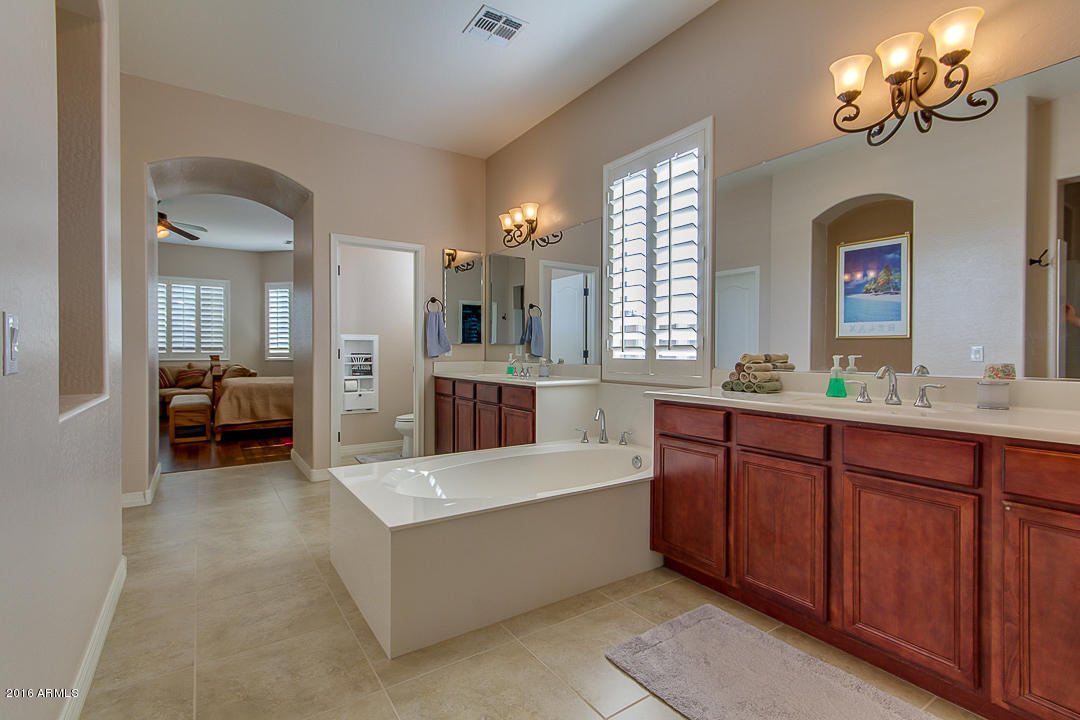 3023 E Warbler Rd, Gilbert, AZ 85297 photo 32