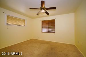 114 E Royal Palm Rd, Phoenix, AZ 85020 photo 14