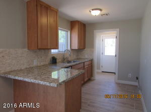 1343 E Weldon Ave, Phoenix, AZ 85014 photo 8
