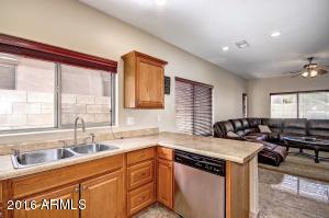 4014 E Ironhorse Rd, Gilbert, AZ 85297 photo 8