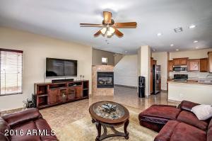 4014 E Ironhorse Rd, Gilbert, AZ 85297 photo 12