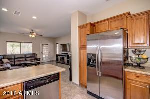4014 E Ironhorse Rd, Gilbert, AZ 85297 photo 9