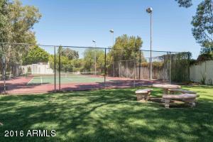 221 Echo Ln, Phoenix, AZ 85020 photo 30