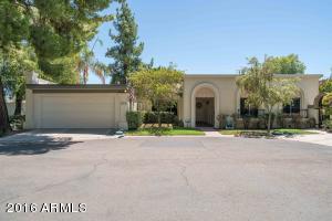 221 Echo Ln, Phoenix, AZ 85020 photo 1