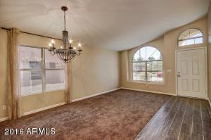 490 W Smoke Tree Rd, Gilbert, AZ 85233 photo 5