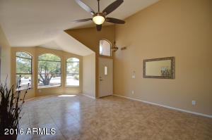 540 E Kyle Ct, Gilbert, AZ 85296 photo 8