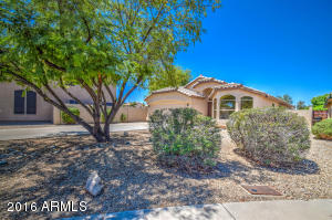 540 E Kyle Ct, Gilbert, AZ 85296 photo 1