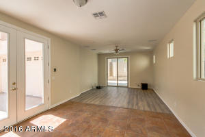 1847 E Dunbar Dr, Phoenix, AZ 85042 photo 14