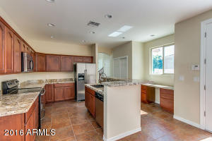 1847 E Dunbar Dr, Phoenix, AZ 85042 photo 10