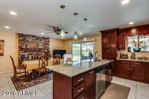 2544 E Pebble Beach Dr, Tempe, AZ 85282 photo 9