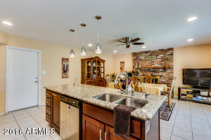 2544 E Pebble Beach Dr, Tempe, AZ 85282 photo 11