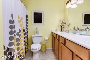 2544 E Pebble Beach Dr, Tempe, AZ 85282 photo 21