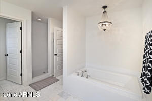 3911 E Weldon Ave, Phoenix, AZ 85018 photo 22