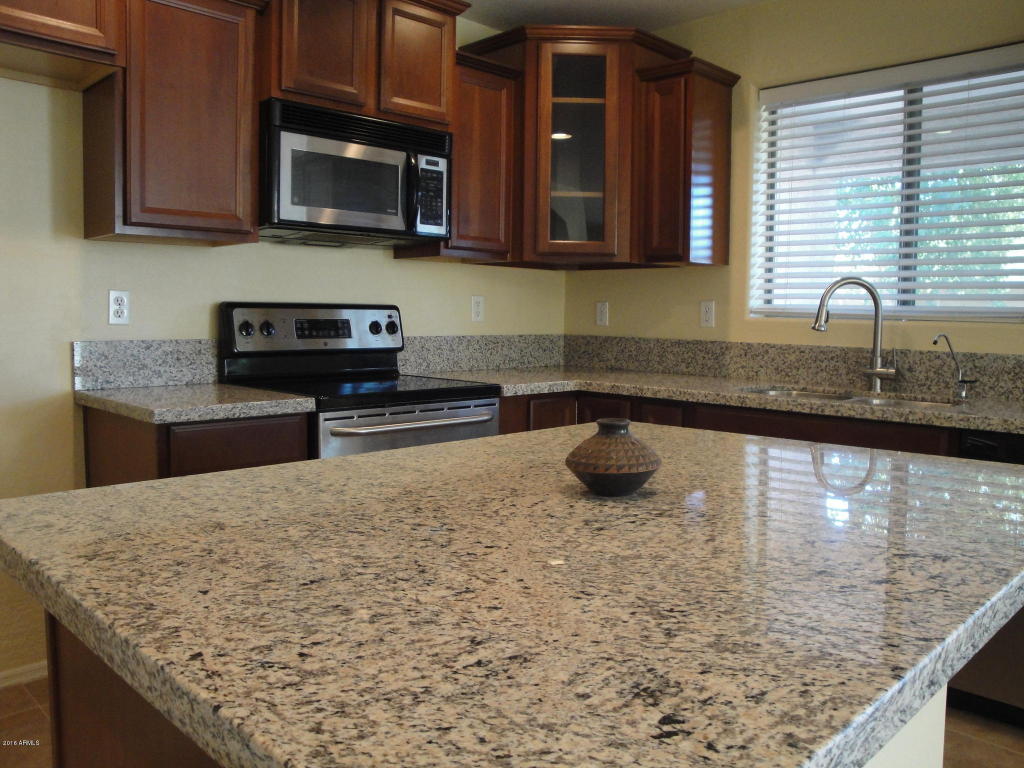 3457 E Crescent Way, Gilbert, AZ 85298 photo 11