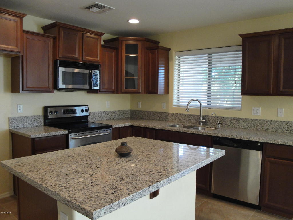 3457 E Crescent Way, Gilbert, AZ 85298 photo 10