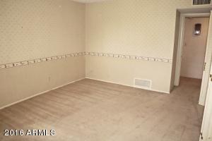 350 E Broadmor Dr, Tempe, AZ 85282 photo 21