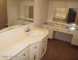 350 E Broadmor Dr, Tempe, AZ 85282 photo 29