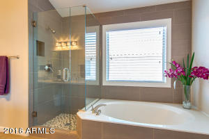 3451 E Glenhaven Dr, Phoenix, AZ 85048 photo 9