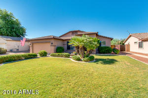 2463 E Pony Ln, Gilbert, AZ 85295 photo 2