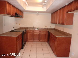 6338 E Ivy St, Mesa, AZ 85205 photo 2