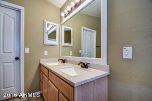 3811 Encinas Ave, Gilbert, AZ 85234 photo 18