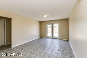 948 E 7th Dr, Mesa, AZ 85204 photo 4
