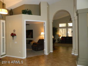 1337 E Desert Flower Ln, Phoenix, AZ 85048 photo 5