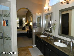 1337 E Desert Flower Ln, Phoenix, AZ 85048 photo 27
