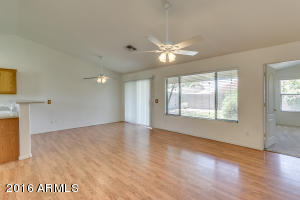 7617 E Decatur St, Mesa, AZ 85207 photo 4