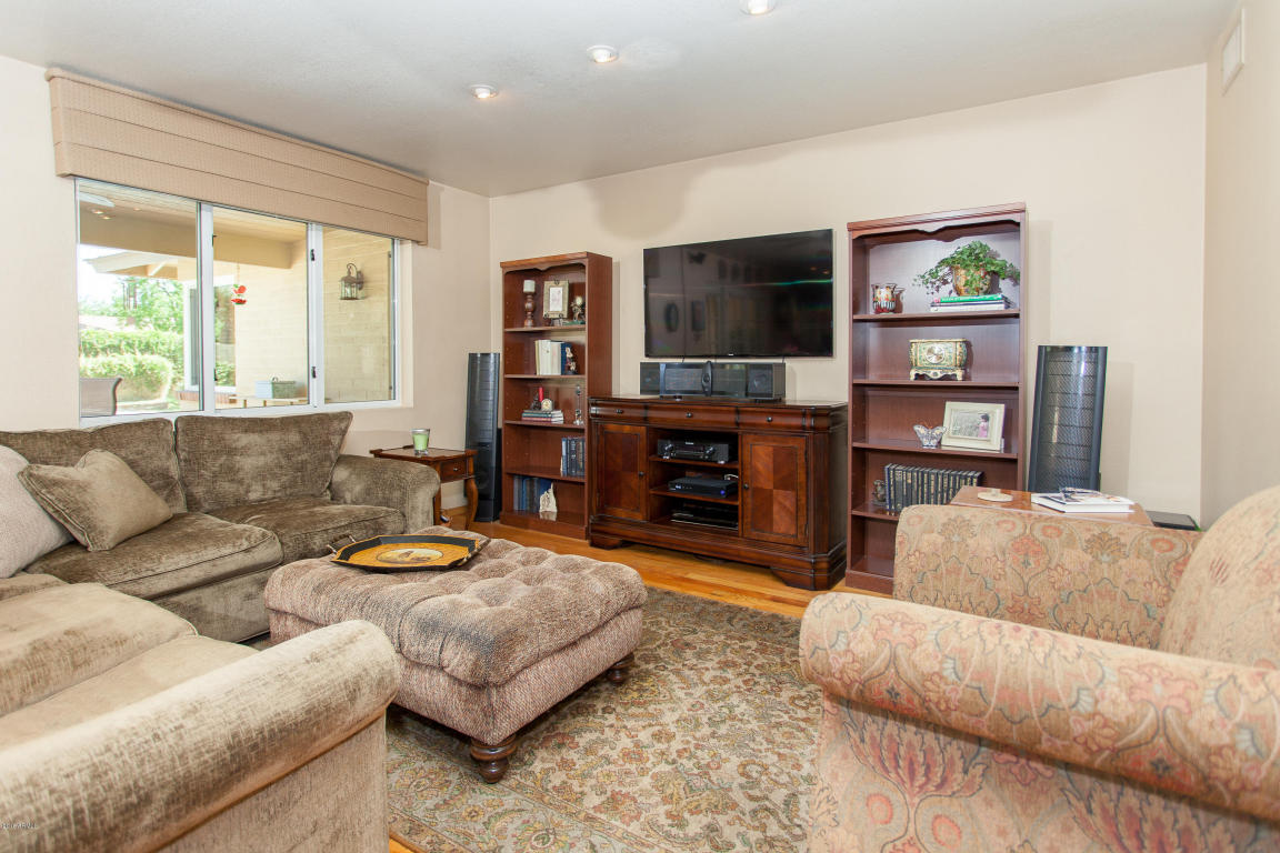 910 W Wagon Wheel Dr, Phoenix, AZ 85021 photo 17