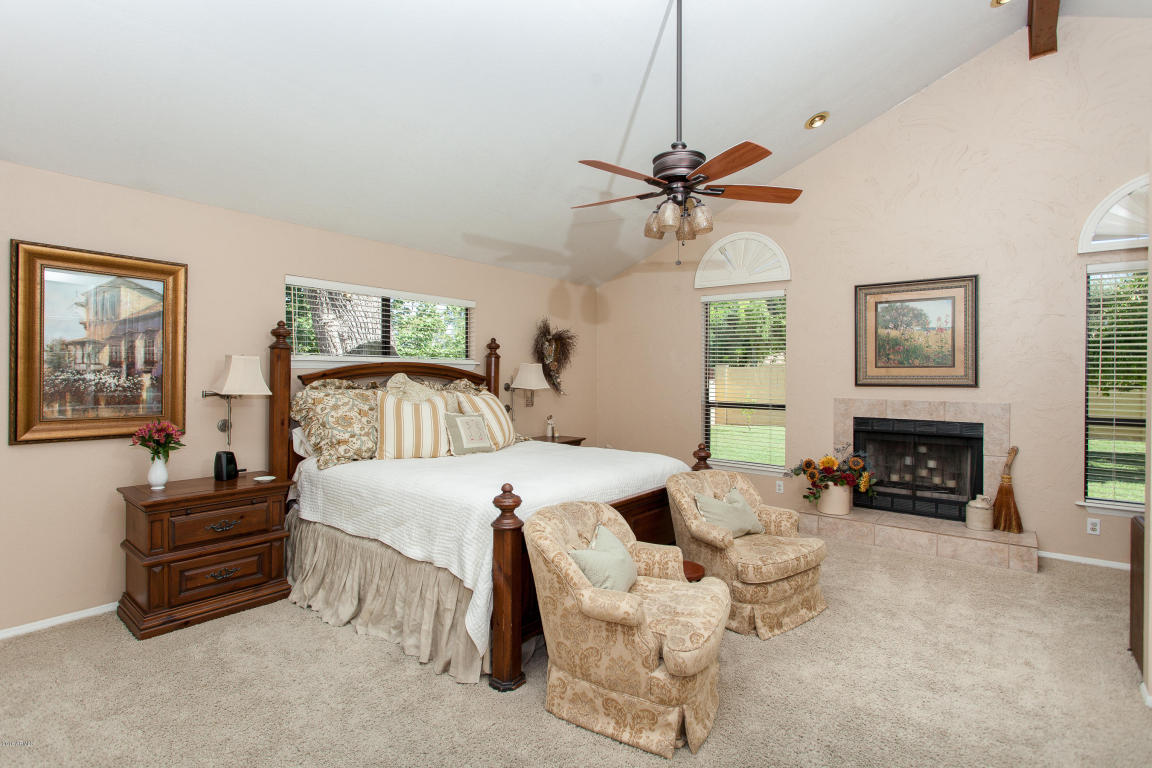 910 W Wagon Wheel Dr, Phoenix, AZ 85021 photo 5