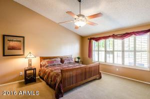 3835 E Goldfinch Gate Ln, Phoenix, AZ 85044 photo 13