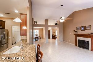 3835 E Goldfinch Gate Ln, Phoenix, AZ 85044 photo 9