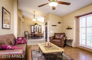 3835 E Goldfinch Gate Ln, Phoenix, AZ 85044 photo 4