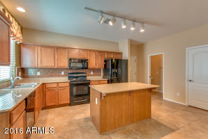 4261 E Tulsa St, Gilbert, AZ 85295 photo 6