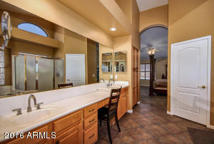 949 E Gail Dr, Gilbert, AZ 85296 photo 35