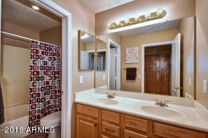 949 E Gail Dr, Gilbert, AZ 85296 photo 40