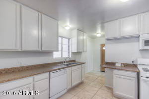 3117 E Campbell Ave, Phoenix, AZ 85016 photo 2