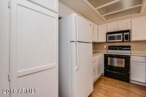 40 E Betty Elyse Ln, Phoenix, AZ 85022 photo 19