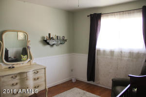 3217 W Cholla St, Phoenix, AZ 85029 photo 9