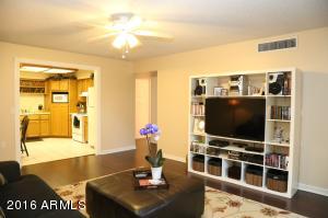 1237 E Maryland Ave #A, Phoenix, AZ 85014 photo 5