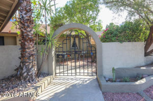 1089 E Frost Dr, Tempe, AZ 85282 photo 3