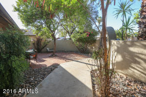 1089 E Frost Dr, Tempe, AZ 85282 photo 4